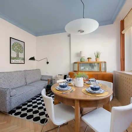 Unique With Place For Remote Work In The Center By Renters * Варшава